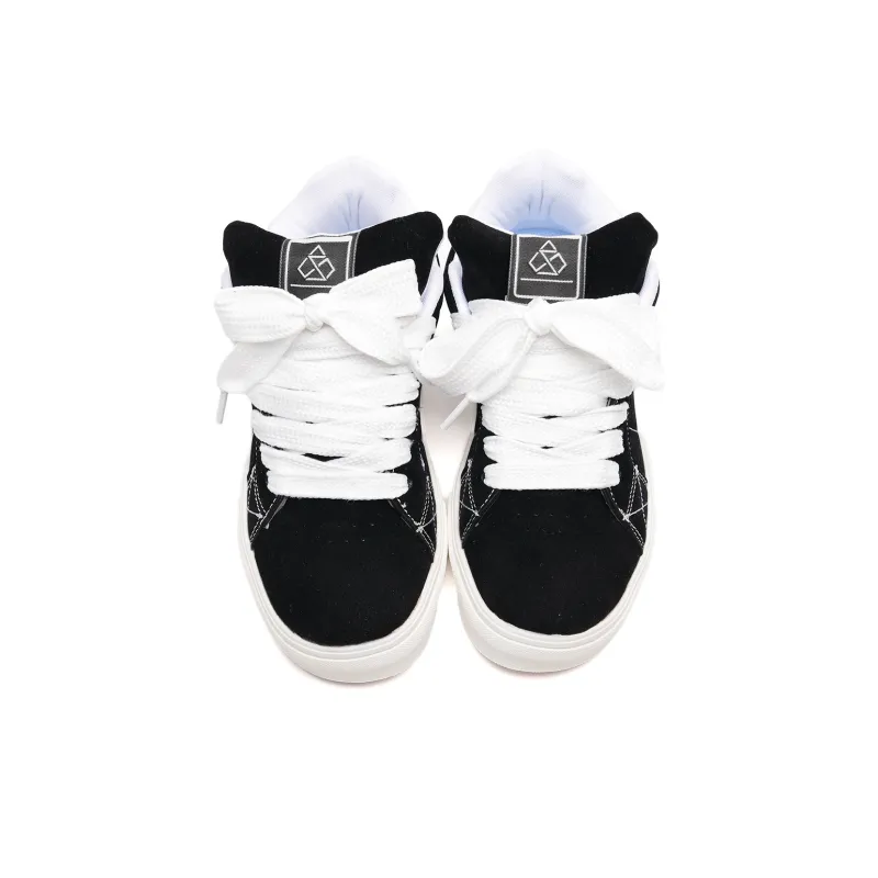7 SEVFUN Wear resistant And Lightweight Low Top Skateboard Shoes Unisex Black-22