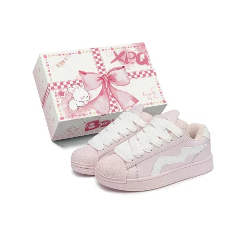 XPQ Wear resistant Lightweight Breathable And Non slip. Low Top Skateboard Shoes Women's