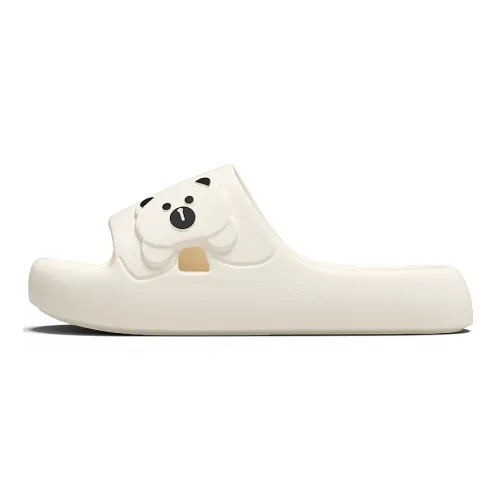Red bean Slippers / Home Slippers
