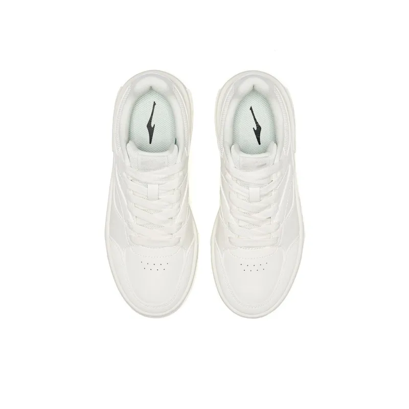 Erke Wear resistant And Lightweight Low Top Skateboard Shoes Women's White-2