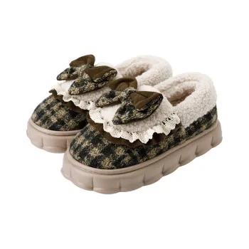 Warm edge Slippers / Home Slippers
