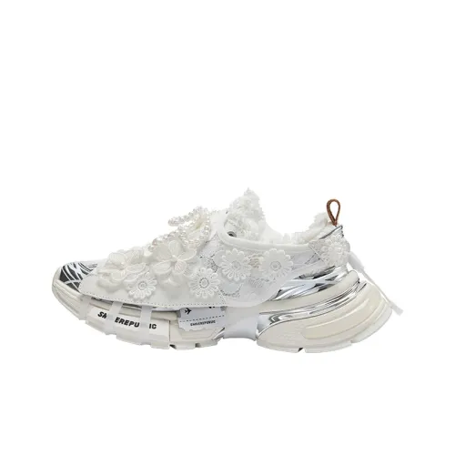 SMILEREPUBLIC Anti Slip Wear Resistant Low Top Chunky Sneakers Unisex Silver White