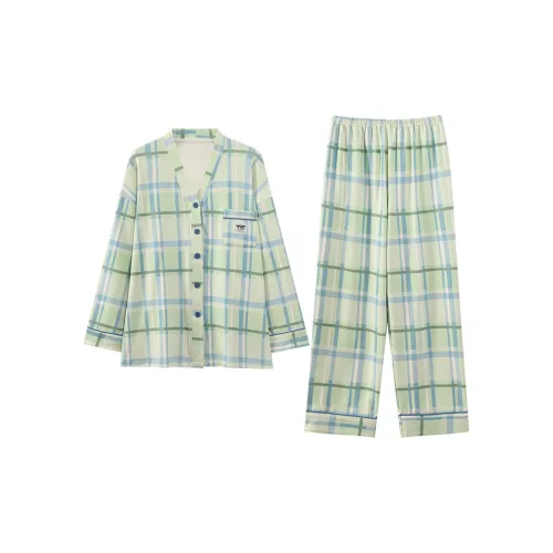 William Pajama Set Women's Image Color