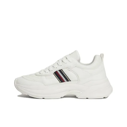 Tommy Hilfiger Low Top Casual Shoes Women's Beige