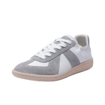 Walker Shop Lightweight Low Top Skateboard Shoes Women's