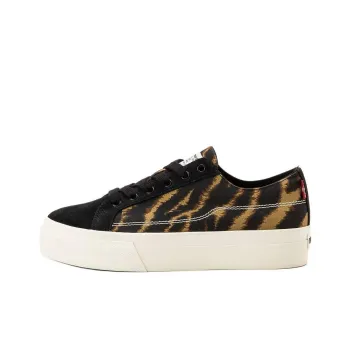 Levi's XL Decon Low Top Skateboard Shoes Women's Black