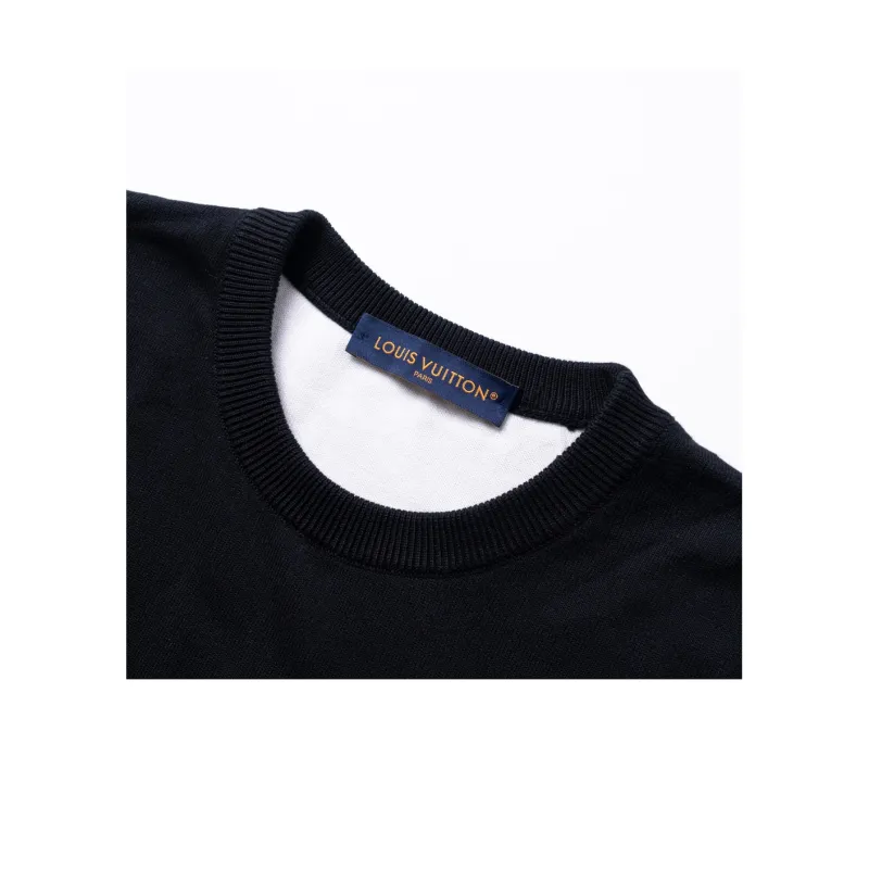 LOUIS VUITTON Lvse Monogram Degrade Crewneck-4