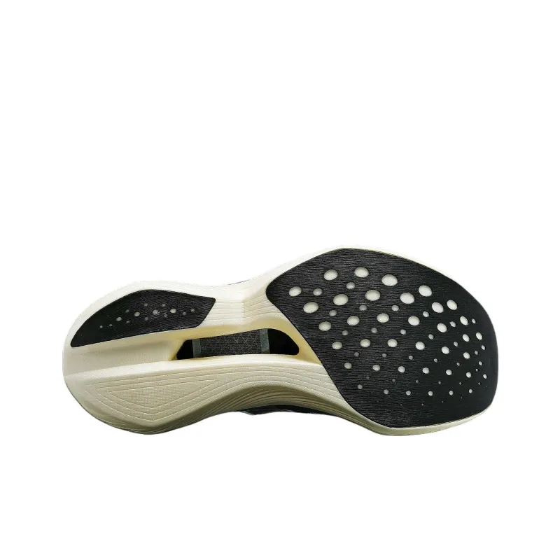 Saucony Endorphin Elite Winter Tech Caviar Mirage-5