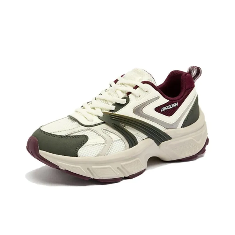 QIAODAN Mountain Sea SE Anti Slip Wear Resistant Low Top Casual Shoes Women's Beige Green Red-2