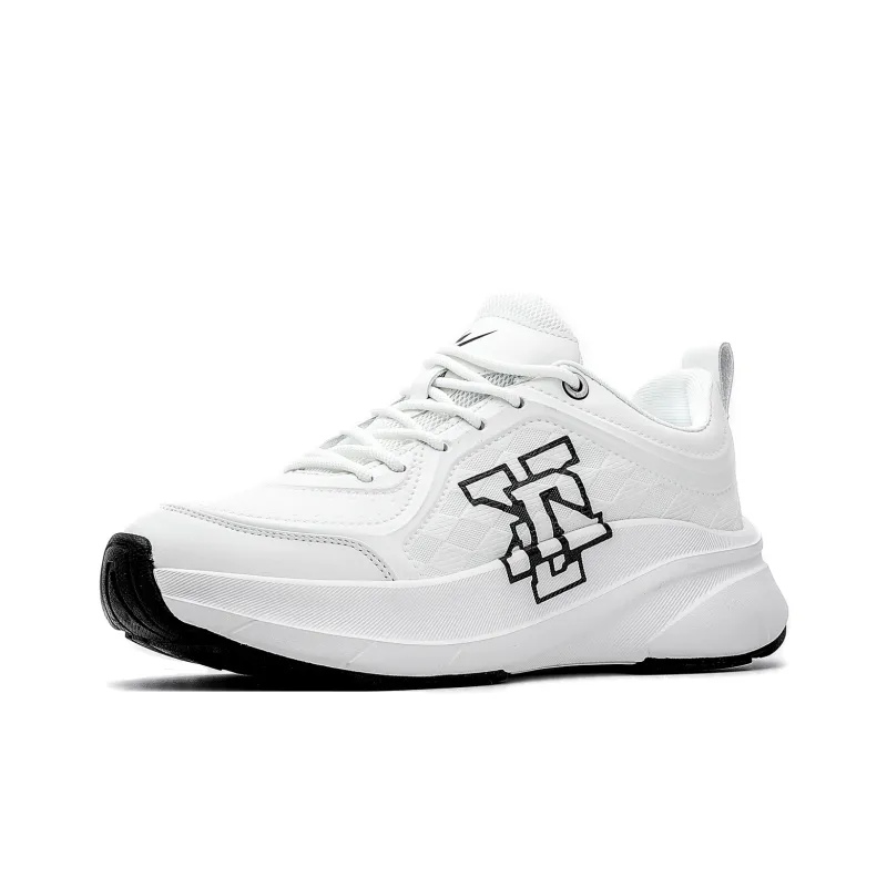 XIDELONG Dragon Walks Dragon Running Shoes Men Mid Top Ivory White-1