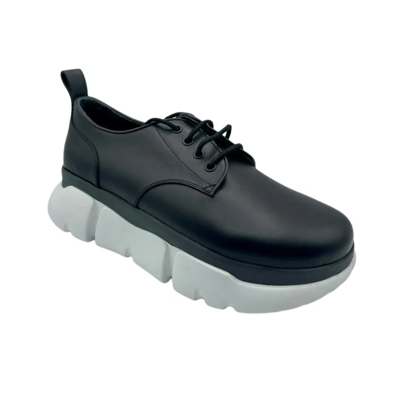 MCM Low Top Casual Shoes Men's Black-2