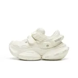 Pearl White