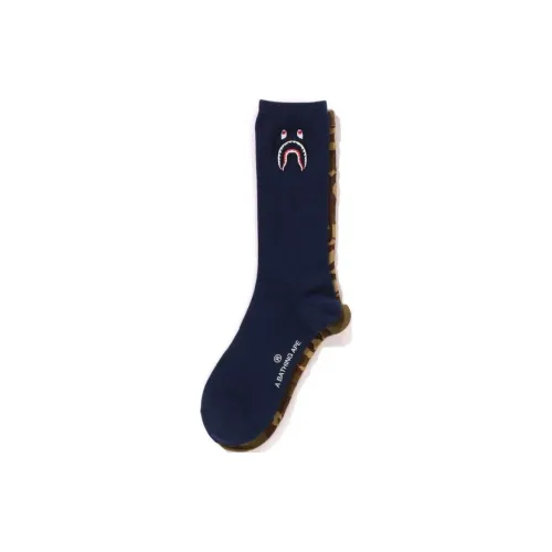 A BATHING APE 1st Shark Socks Red