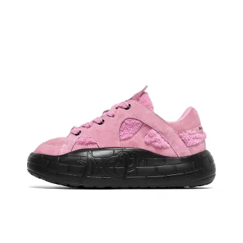 Acupuncture Slip Resistant Low Top Casual Shoes Women's Pink
