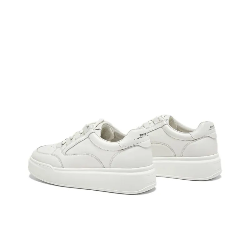 BATA Low Top Skateboard Shoes Women's White-3