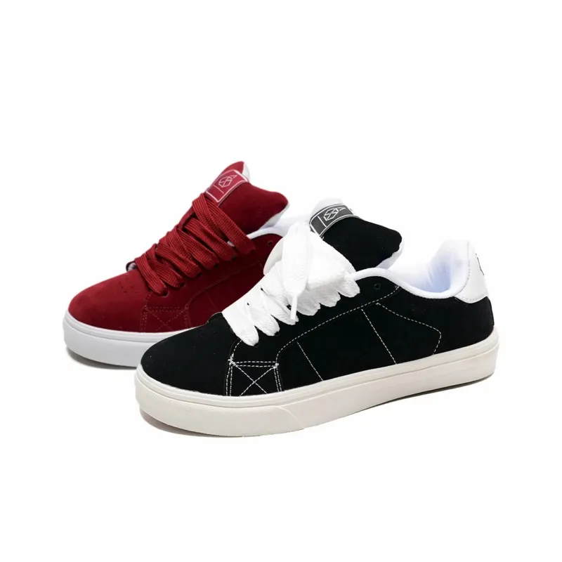 7 SEVFUN Wear resistant And Lightweight Low Top Skateboard Shoes Unisex Black-30