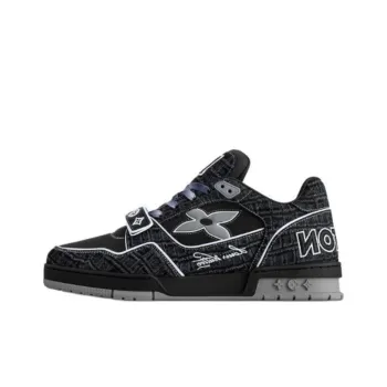 LOUIS VUITTON Trainer Low Top Skateboard Shoes Men's Black