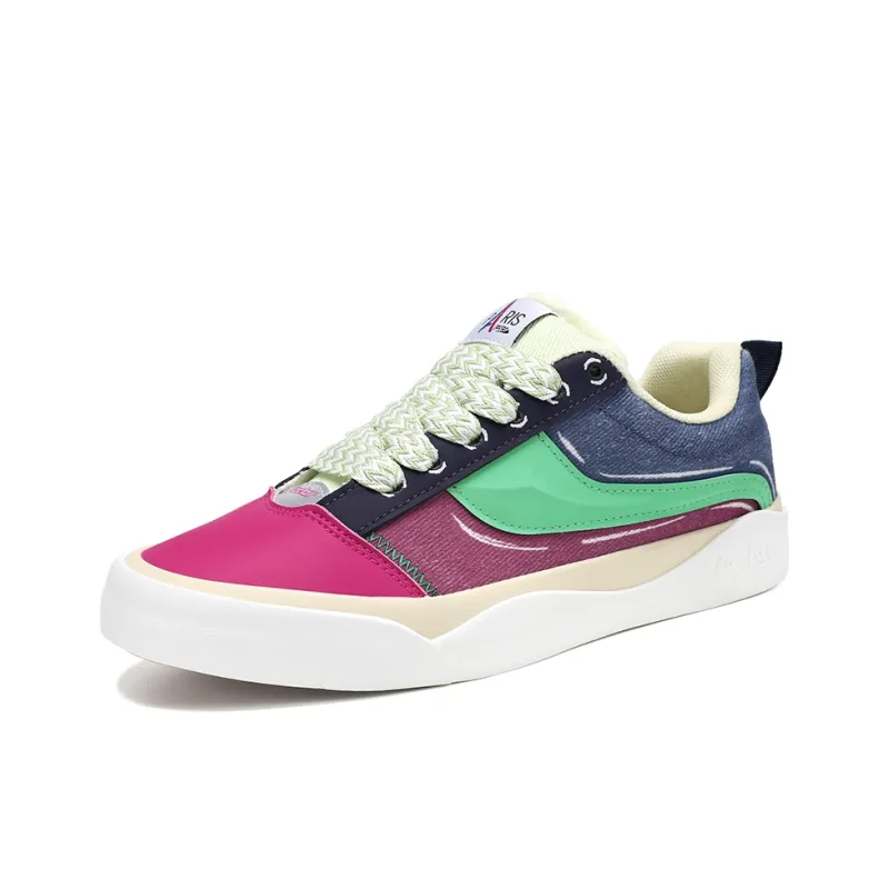BALIAOYUN x JACLAR Slip Resistant, Abrasion Resistant, Lightweight Low Top Skateboard Shoes Women's Red Green Blue-1