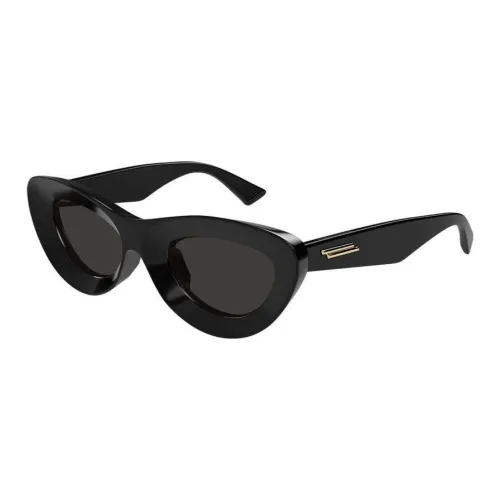 Bottega Veneta Cat Eye Frame Sunglasses