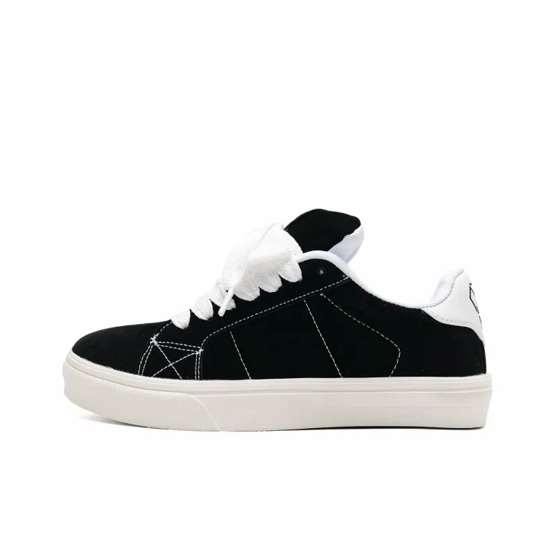 7 SEVFUN Wear resistant And Lightweight Low Top Skateboard Shoes Unisex Black-29