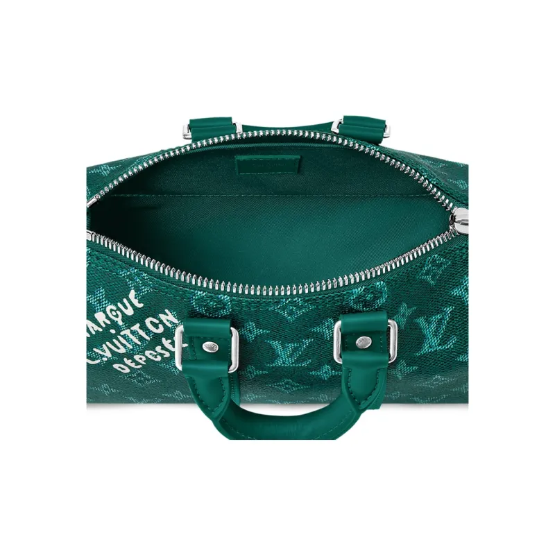 LOUIS VUITTON Keepall Bandouliere 25 Green-3