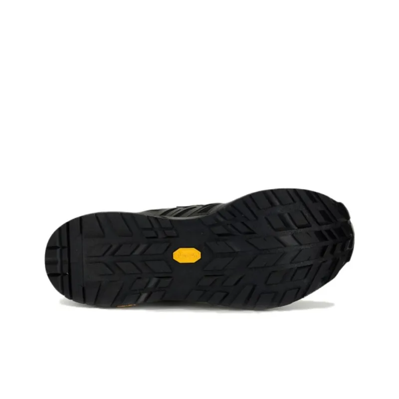 KOLON SPORT GOPF Core Anti Slip Wear Resistant Low Top Hiking Shoes Unisex Black-4