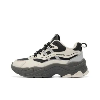 QIAODAN Elf Meow TD Slip Resistant Warm Low Top Chunky Sneakers Women's Black Beige