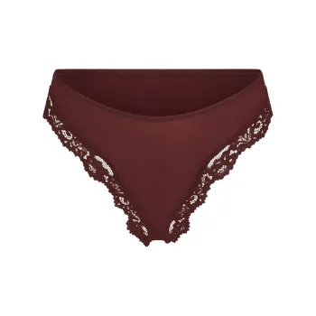 SKIMS FW24 FITS EVERYBODY LACE TANGA Underpants Women's 1 Pack OXBLOOD/Ox Blood