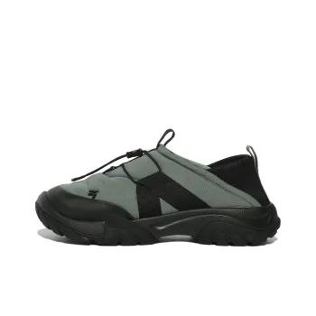 FILA Puffer Slip On Anti Slip Wear Resistant Low Top Casual Shoes Unisex Gray Black