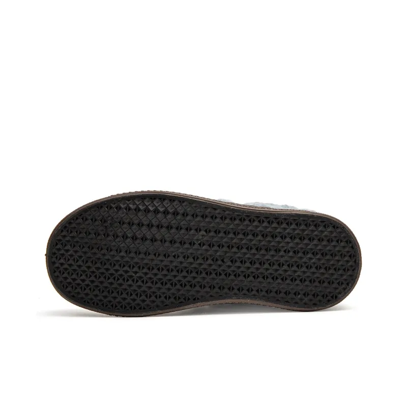 STAE Anti-Slip Wear-Resistant Low-Top Skateboard Shoes Women's Box Included-23