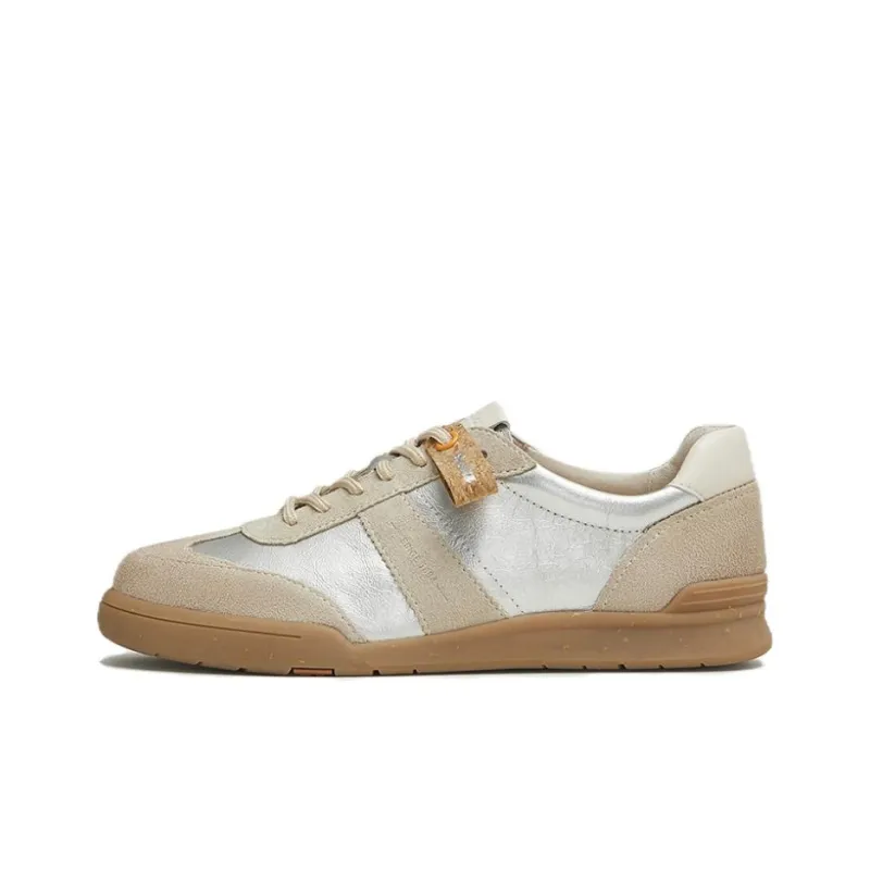 BATA Low Top Skateboard Shoes Women's-6