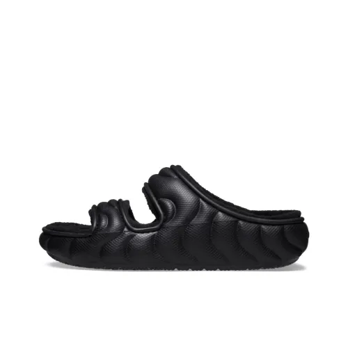 Crocs Classic Cozzzy Overpuff Sandal Black