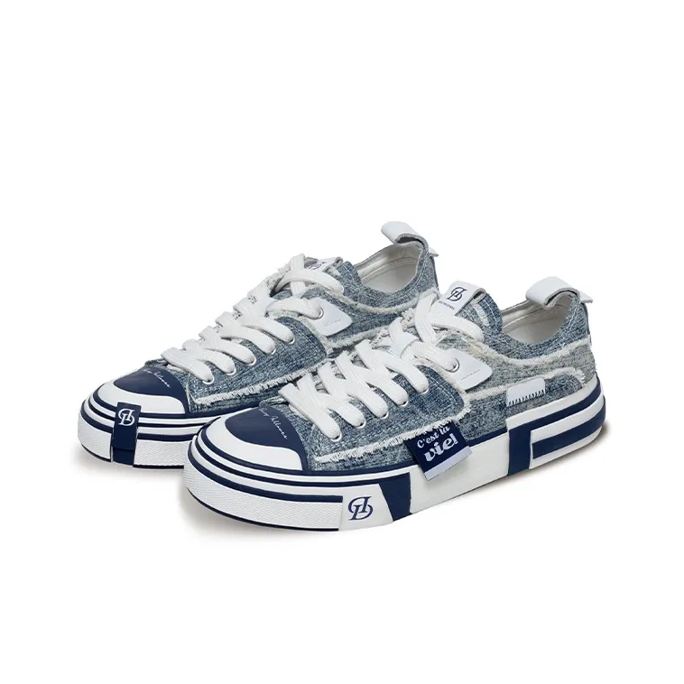 Daisy Fellowes Chocolate Low-Top Skateboard Shoes Unisex-21