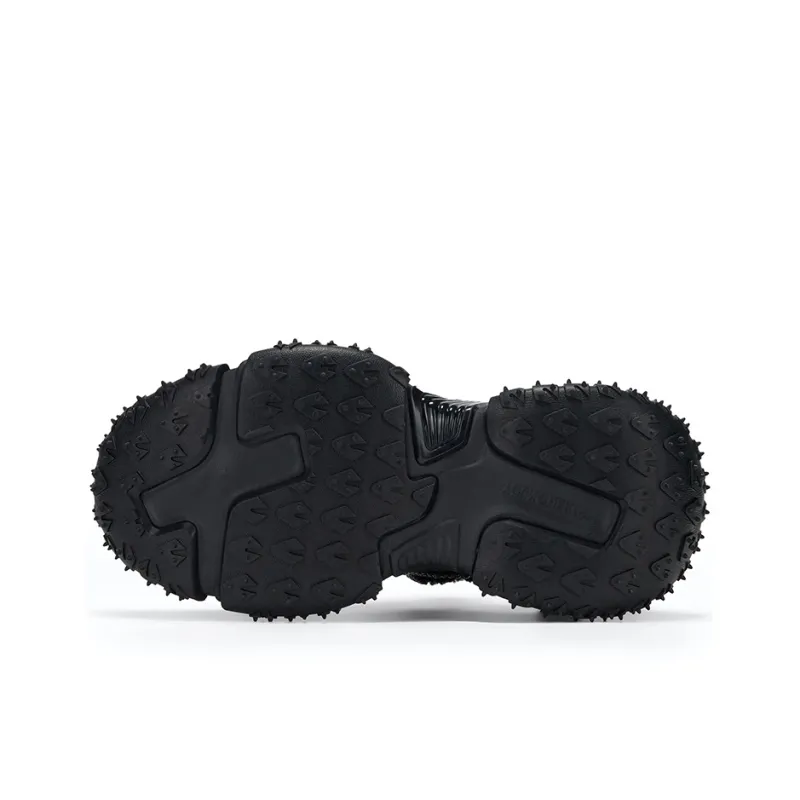 GG CC Chunky Sneakers Women's Low Top Black/Silver-4