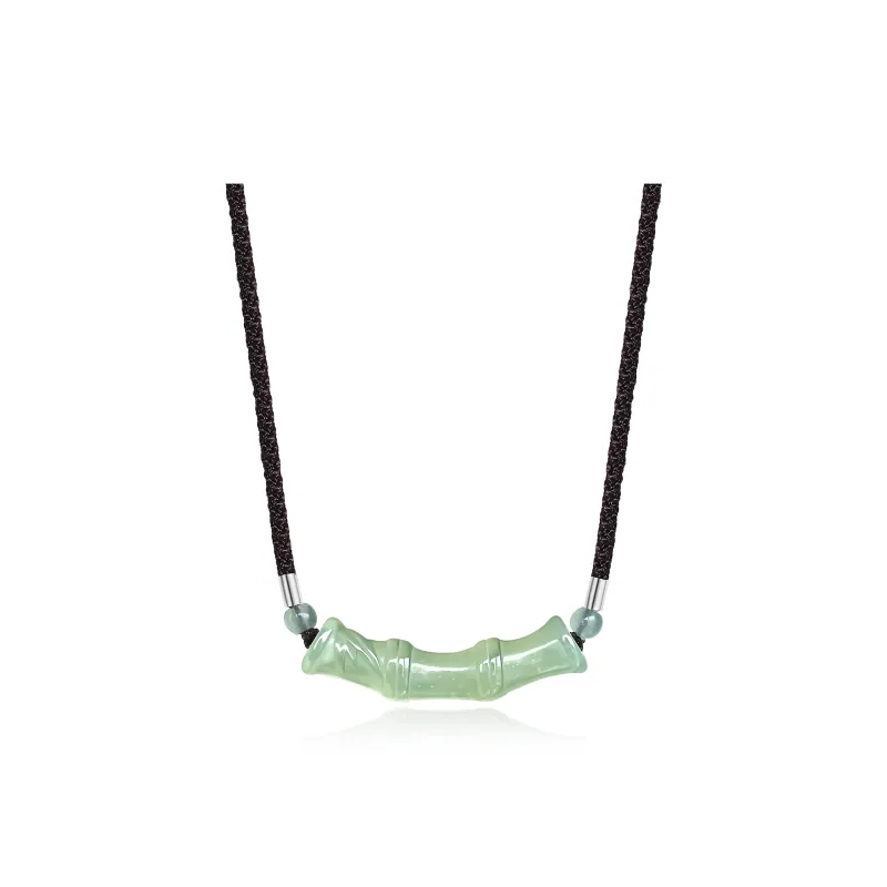 Tang Zhi Serpentine Jade Necklaces Unisex-0