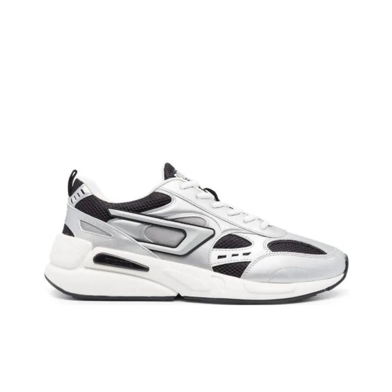 DIESEL Low Top Casual Shoes Women's Silver-1