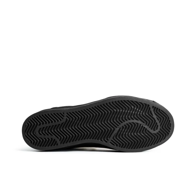 PIPG Slip Resistant Shock Absorbers With Abrasion Resistant Properties Low Top Skateboard Shoes Unisex-9