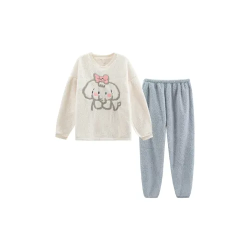 Sleeping Beauty Pajama Set Women's Multicolor