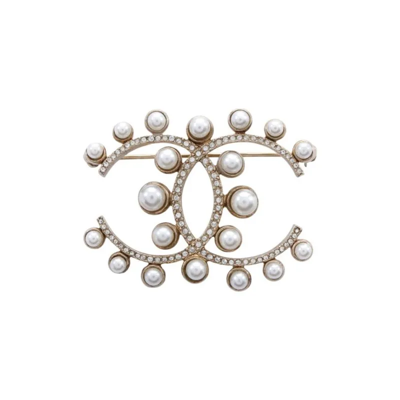 CHANEL 1986 1988 Faux Pearl embellished Brooch-0
