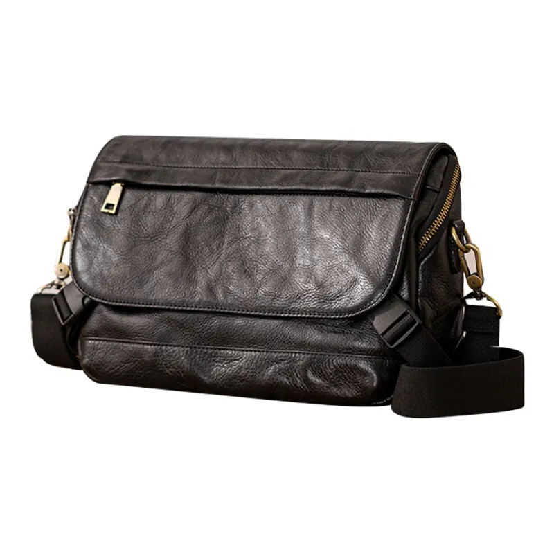 Back Step Top Grain Cow Leather, Vegetable Tanned Leather Messenger Bag, Crossbody Bag, Shoulder Bag Tubas Unisex Black-1