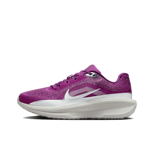 Nike Slip Resistant Low Top Running Shoes Women's Purple White