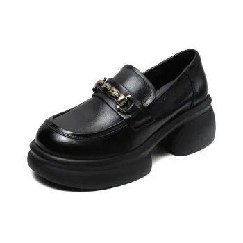 Devanro Loafers Women's Gold
