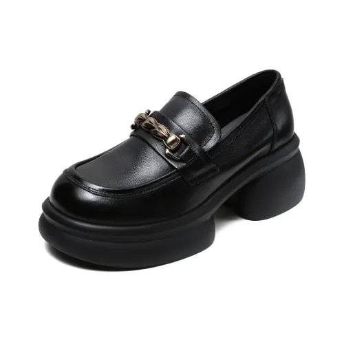Devanro Loafers Women's Gold