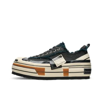 VESSEL Double Side Label V Smile Shoes Height Increasing Slip Resistant Low Top Skateboard Shoes Unisex Black