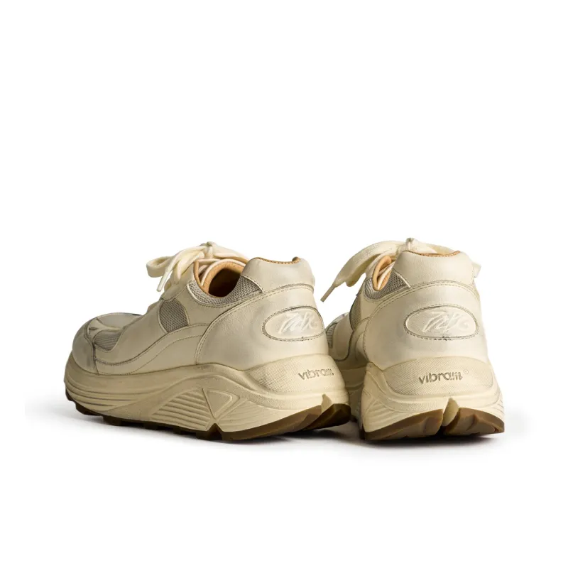 PIPG Cushioned Wear-Resistant Water-Resistant Support Low-Top Casual Shoes Men's White-3