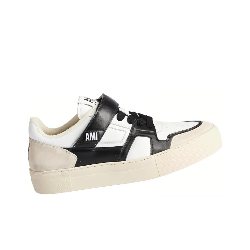 AMIPARIS Low Top Stylish Skateboarding Shoes Unisex Black White-1