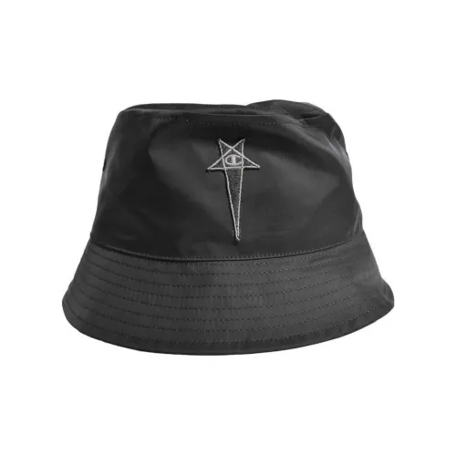 Black bucket hat from Marcelo Burlon X Starter