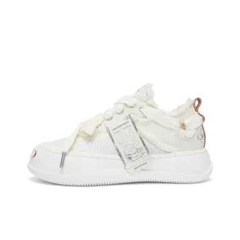 SMILE MONSTER x SMILEREPUBLIC WHITE CORTEX Height Increasing Slip Resistant Low Top Canvas Shoes Unisex White