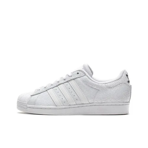 Superstar Adv Vitória Mendonça X Adidas Originals 'Textures Of Street Skating'