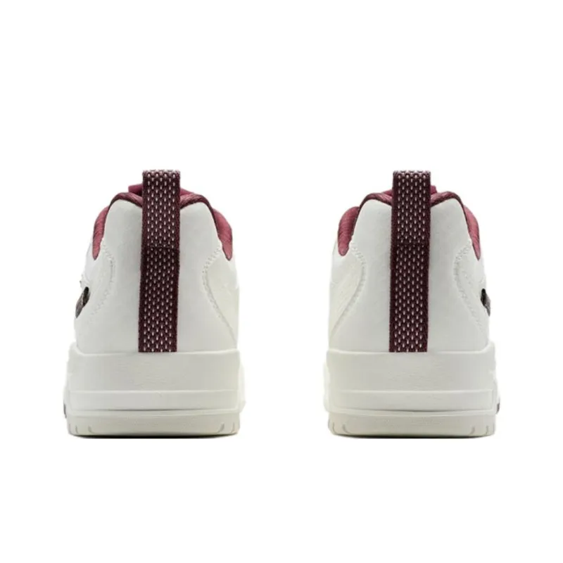XTEP Abrasion Resistant Slip Resistant Low Top Skateboard Shoes Women's White Red-4
